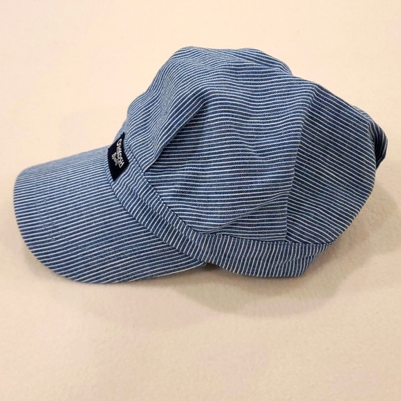 Blue & White OshKosh B'gosh Hat (12-24 months) - Picture 2 of 5